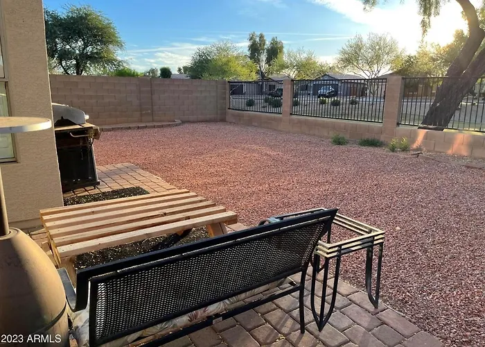Holiday home Baseball/park In North 147th Drive